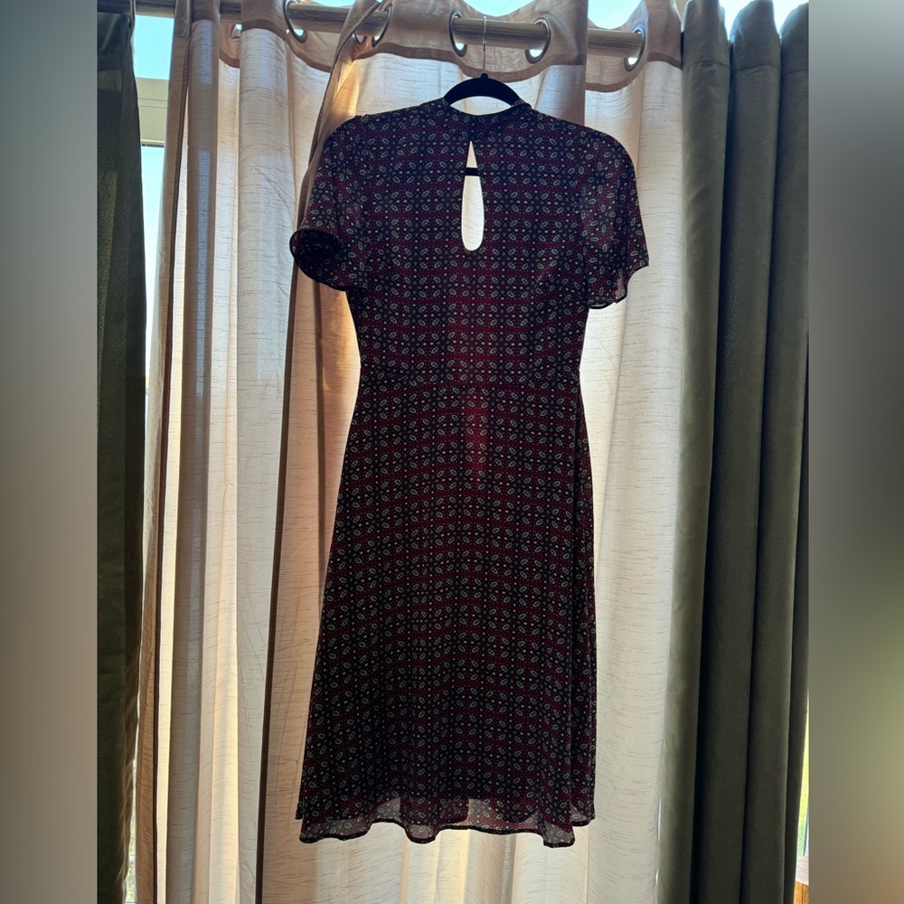 Pick 2 for $15 
Burgundy Just Fab Dress XS.